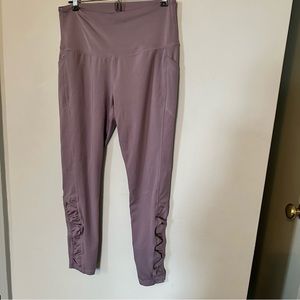 LegEnd size L, purple color, great condition, please check the photos